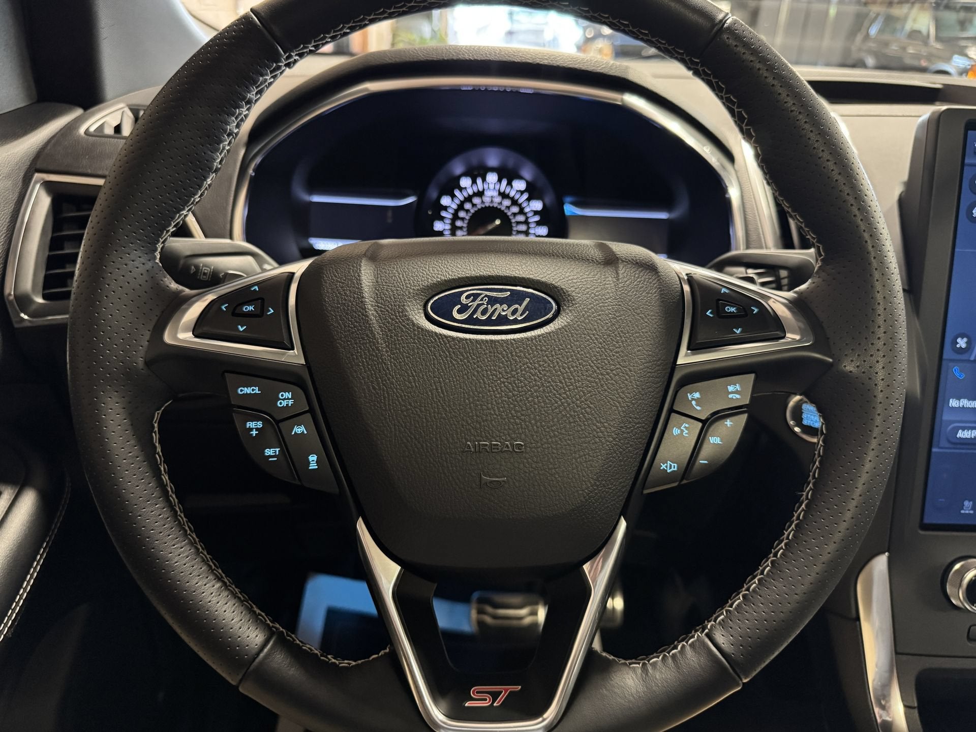 2021 Ford Edge ST