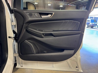 2021 Ford Edge ST