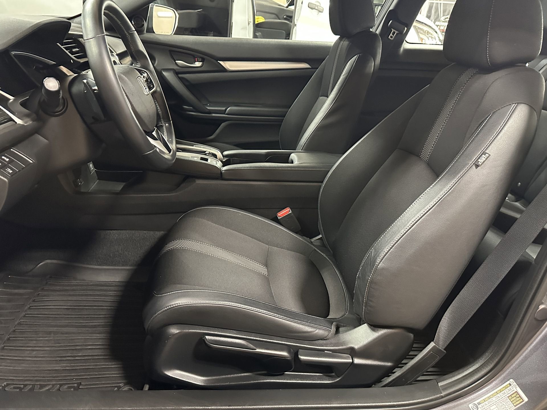 2019 Honda Civic Coupe Sport