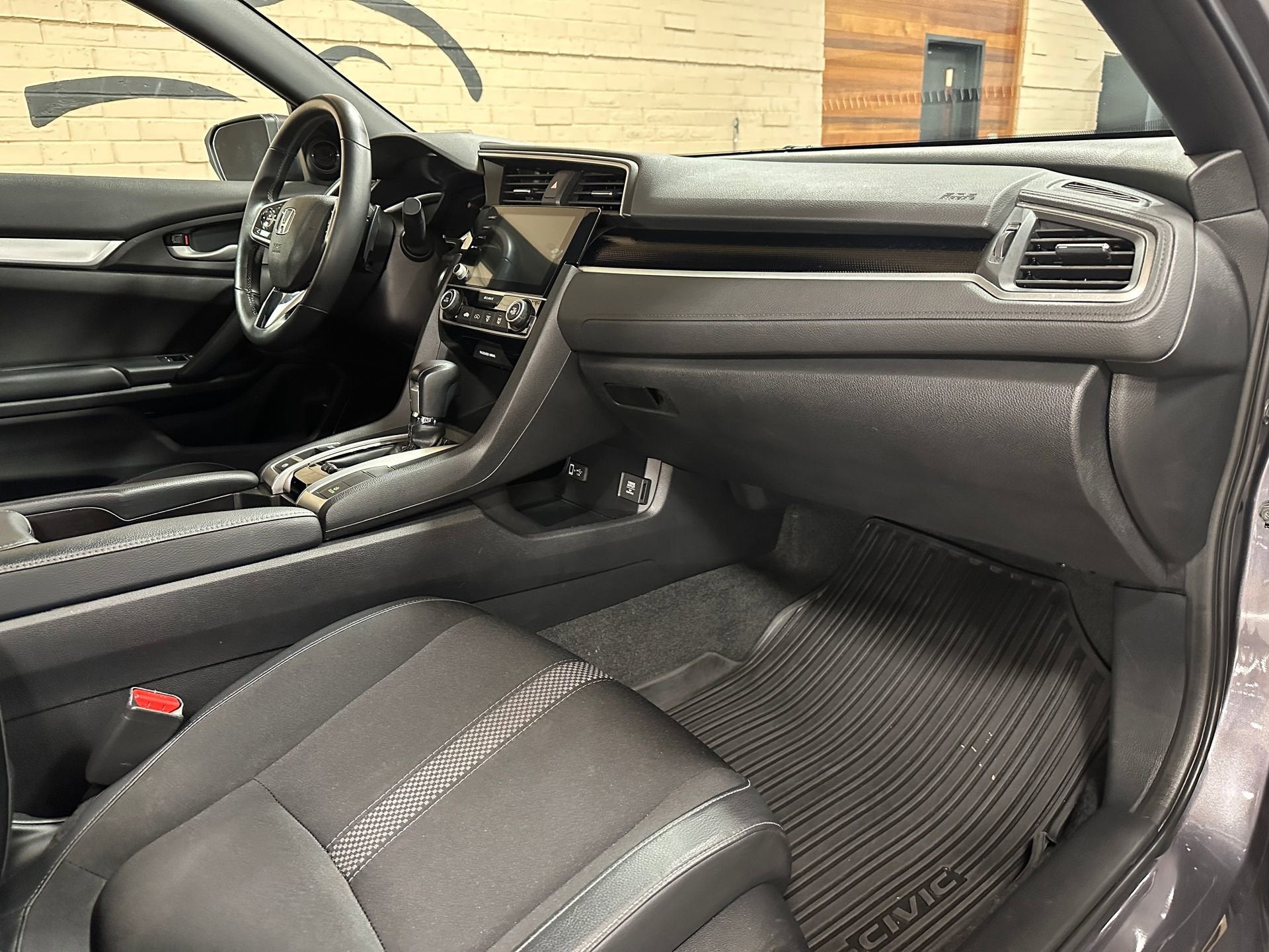 2019 Honda Civic Coupe Sport