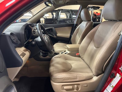 2011 Toyota RAV4 Ltd