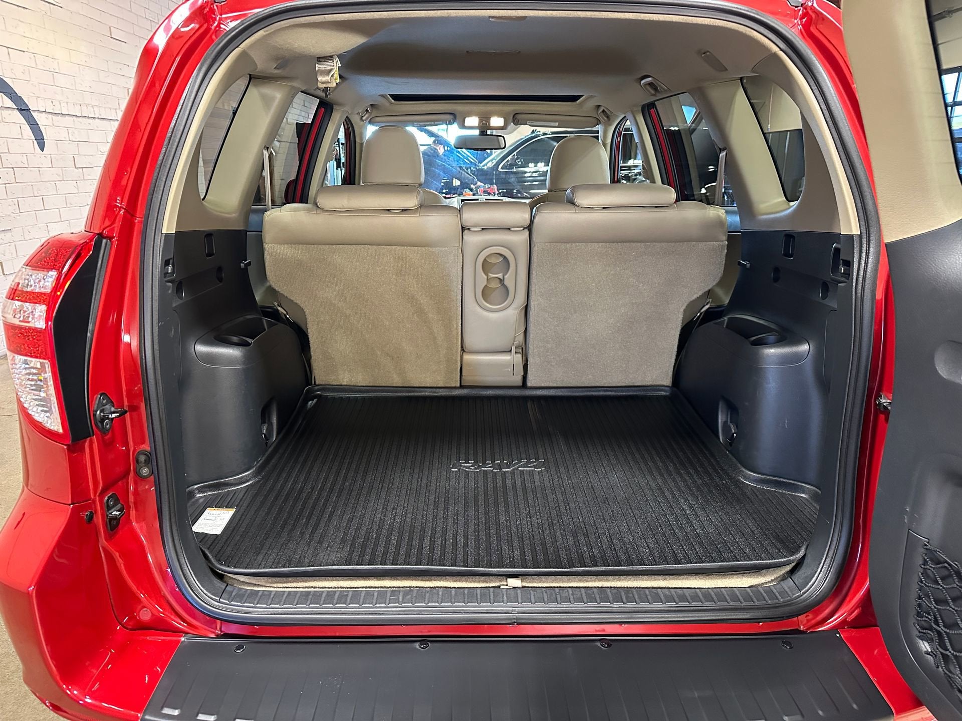 2011 Toyota RAV4 Ltd