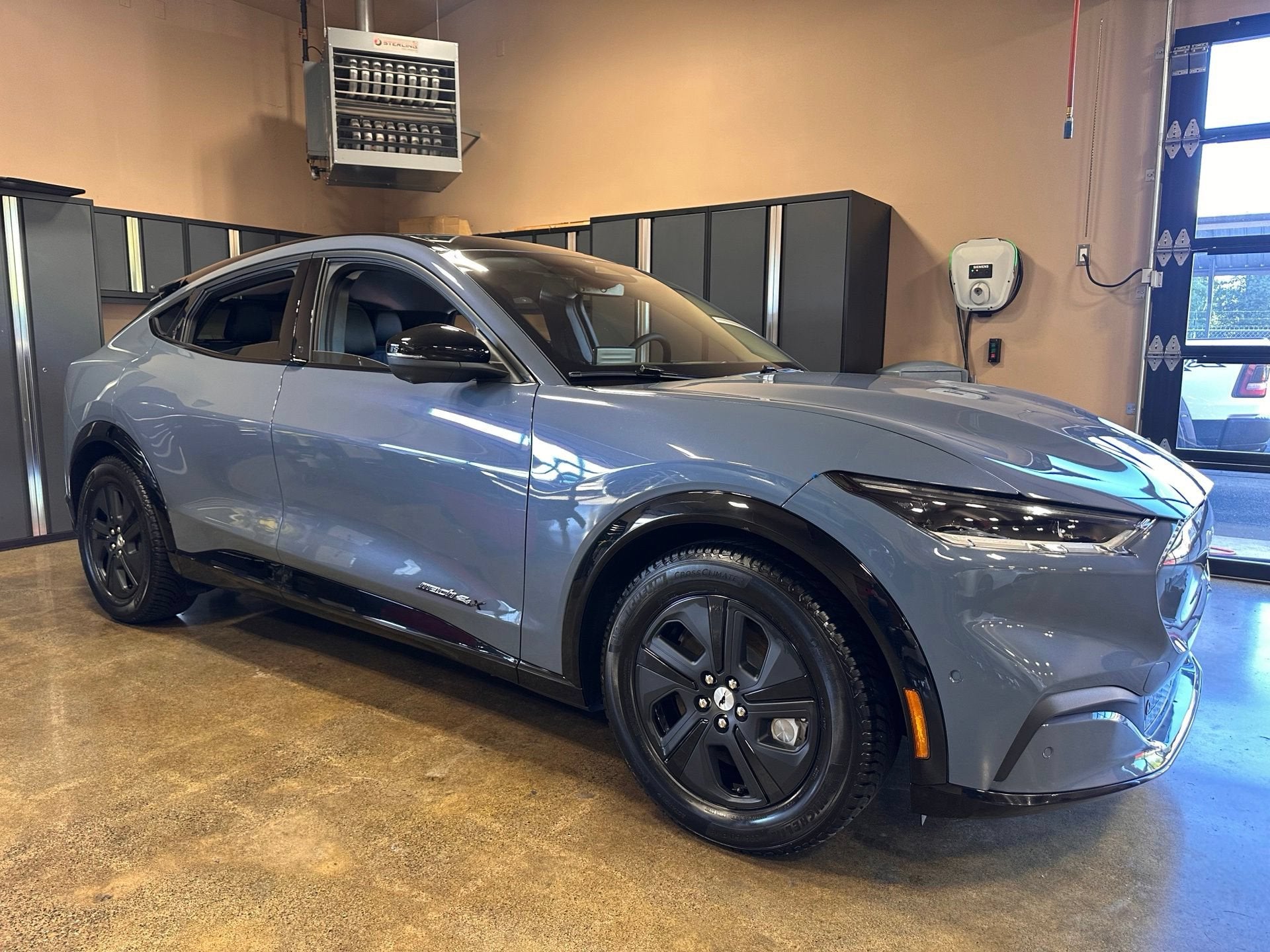 2023 Ford Mustang Mach-E California Route 1