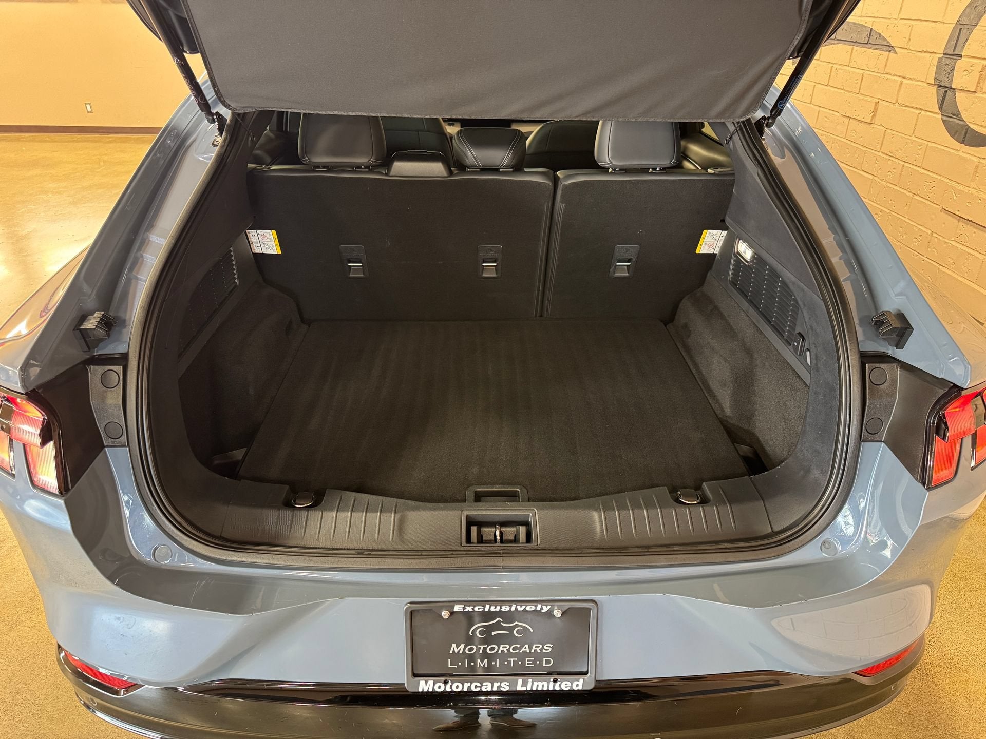 2023 Ford Mustang Mach-E California Route 1