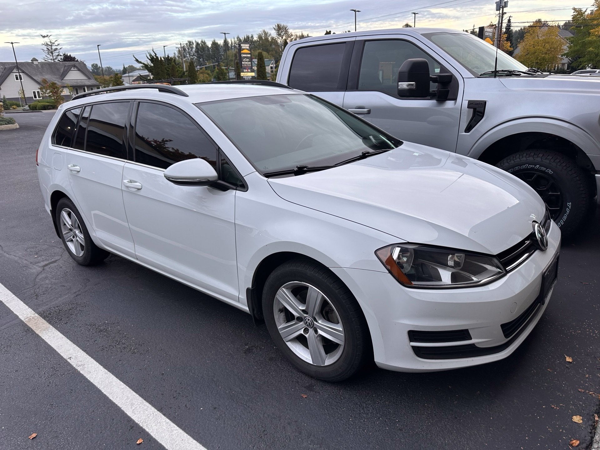 2015 Volkswagen Golf SportWagen S