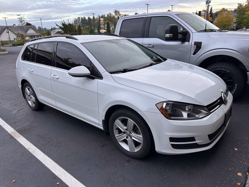 2015 Volkswagen Golf SportWagen S