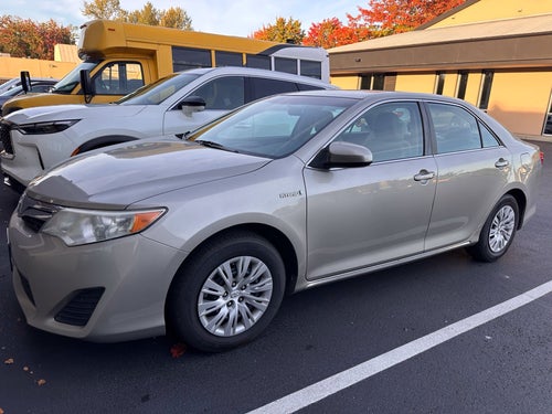 2014 Toyota Camry Hybrid LE