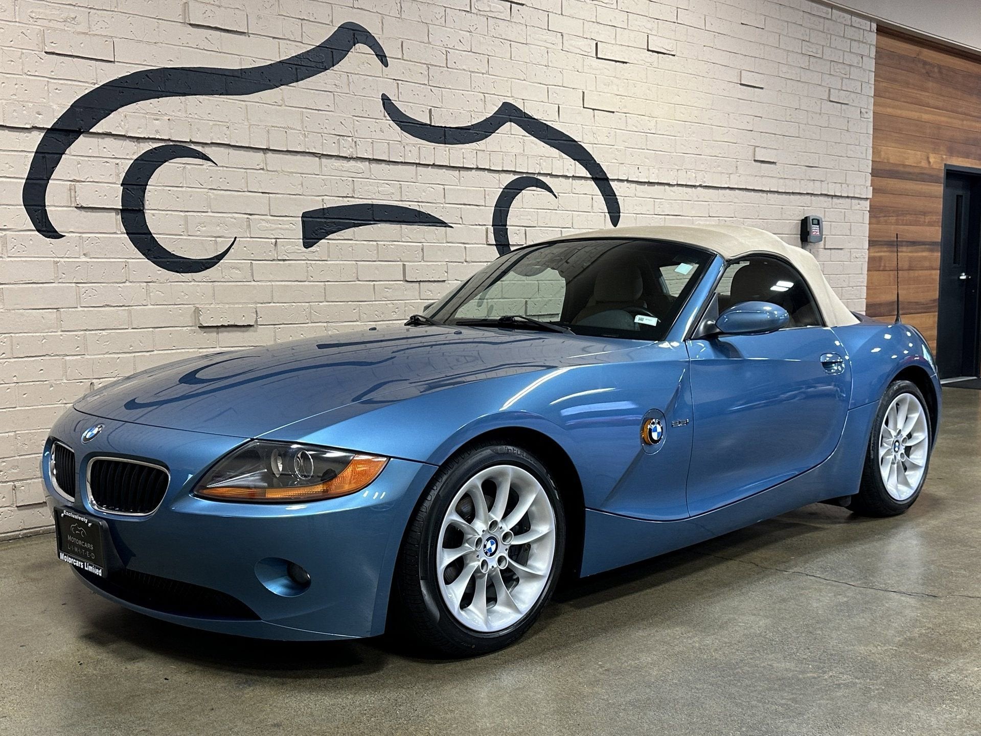 2003 BMW Z4 2.5i