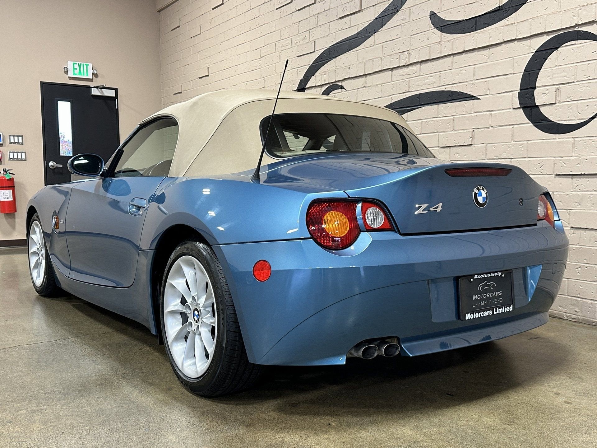 2003 BMW Z4 2.5i