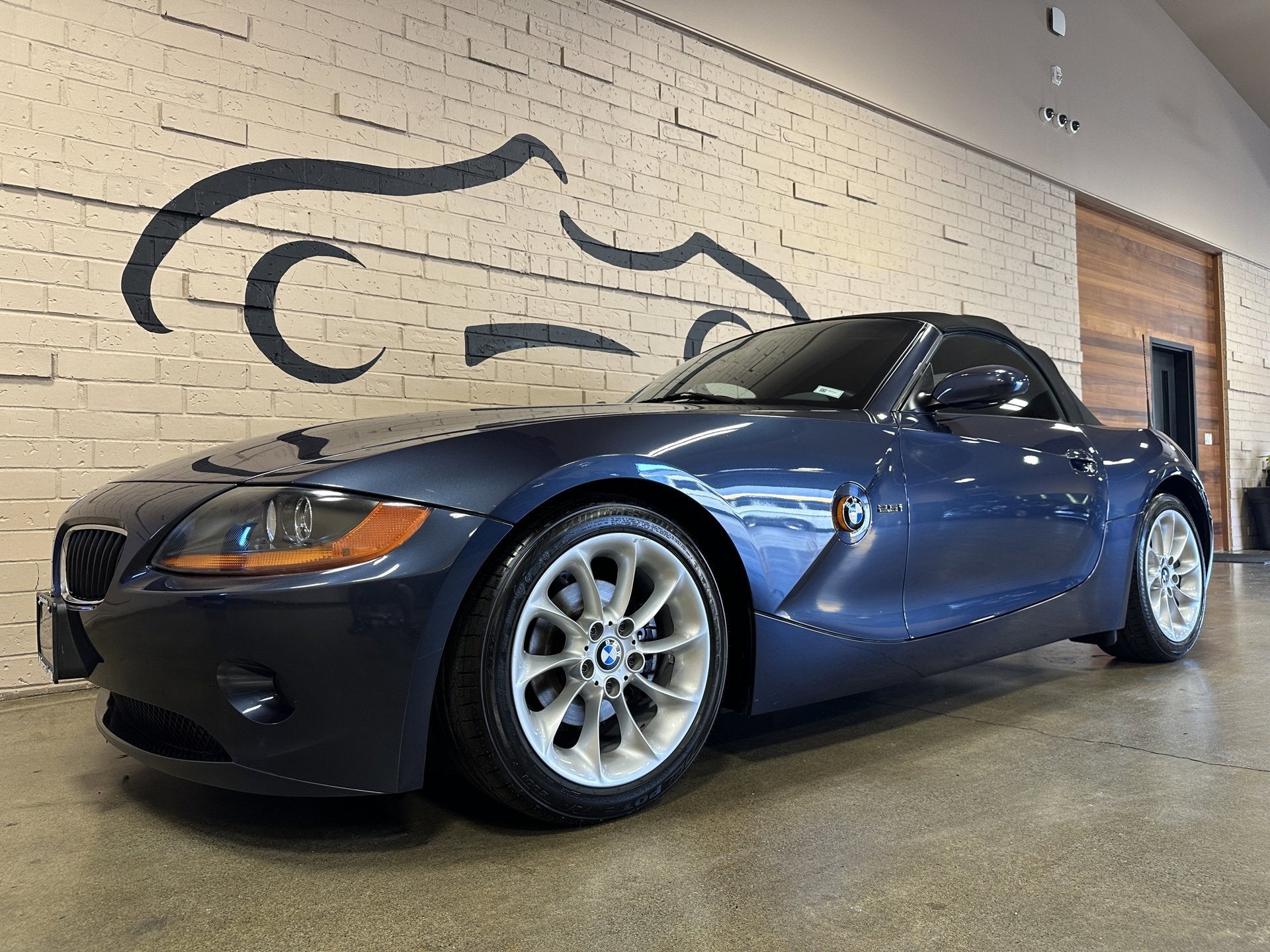 2003 BMW Z4 2.5i