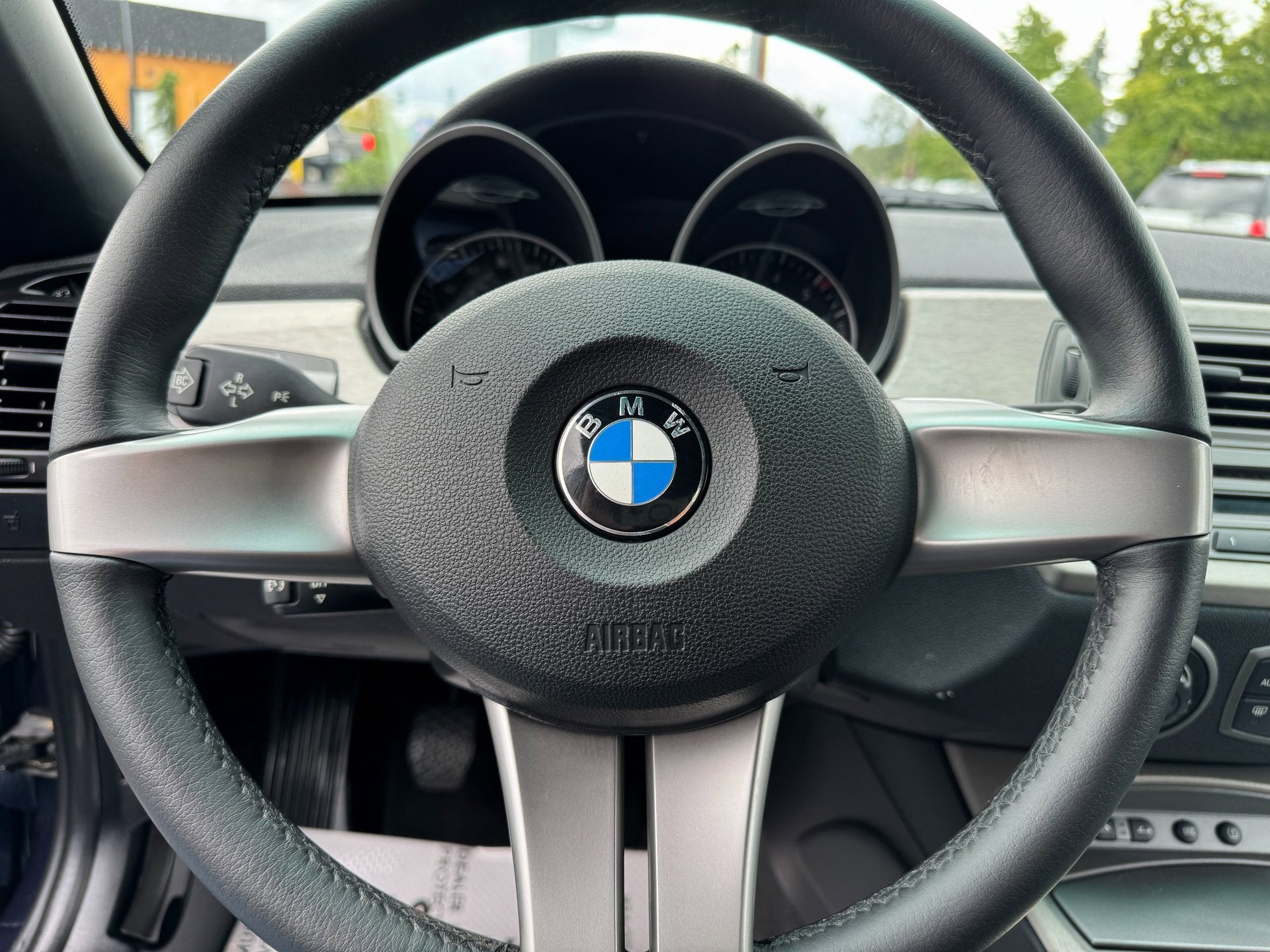 2003 BMW Z4 2.5i