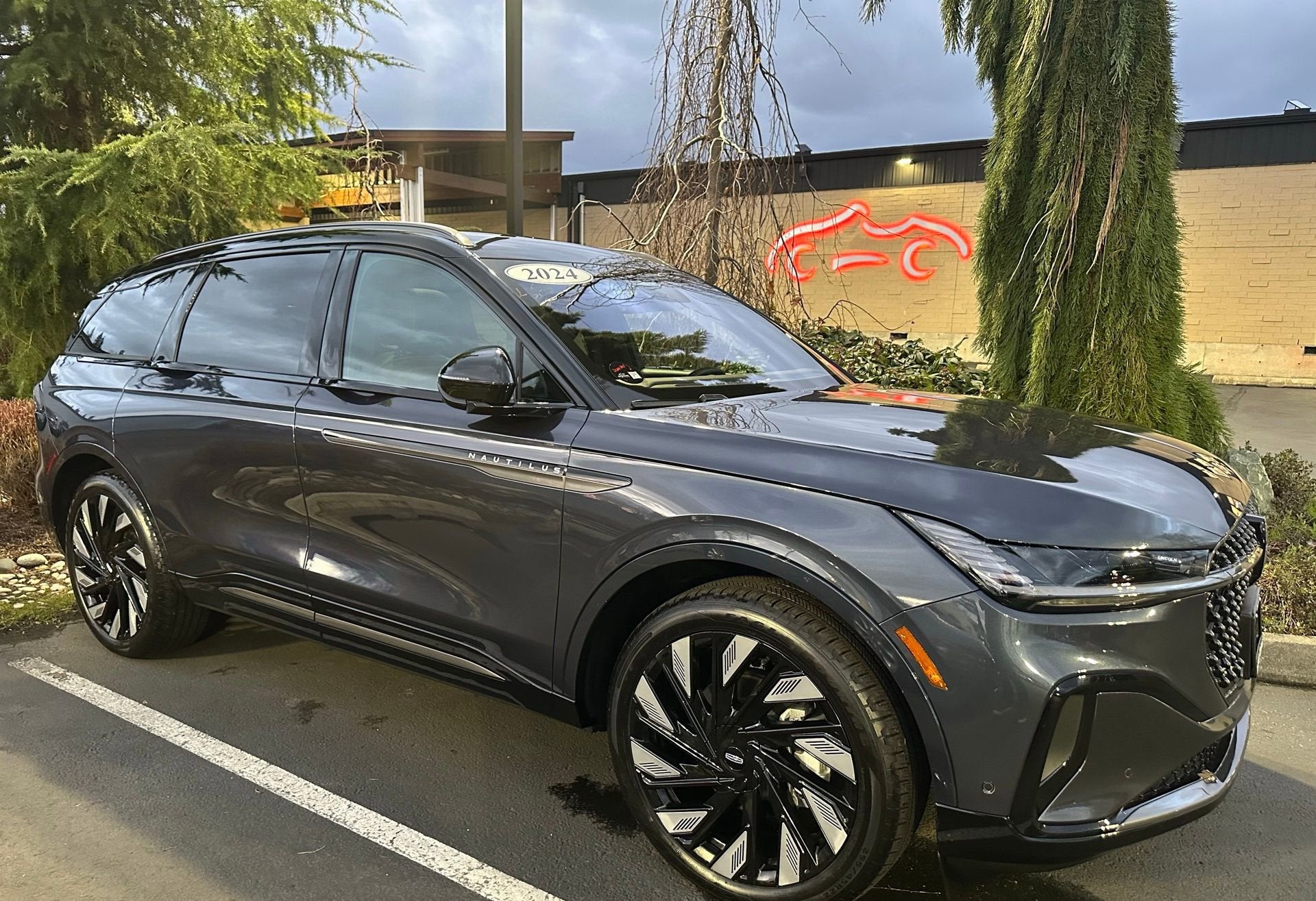 2024 Lincoln Nautilus Reserve