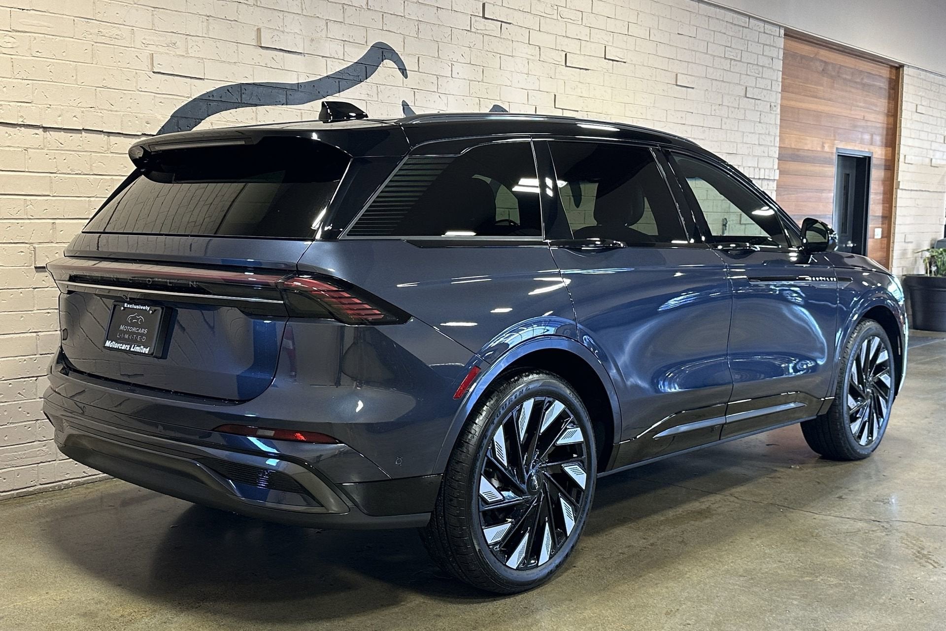 2024 Lincoln Nautilus Reserve