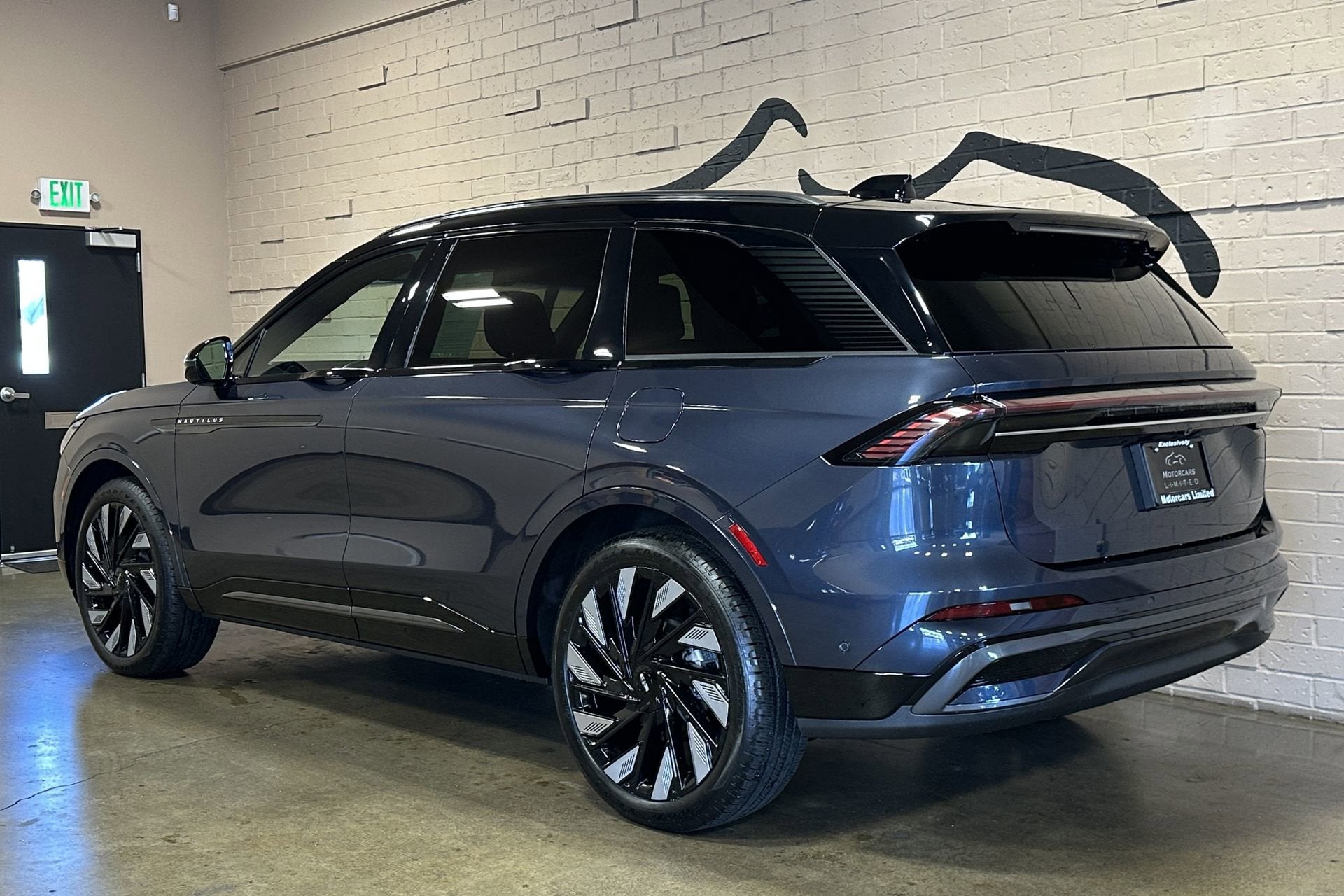 2024 Lincoln Nautilus Reserve