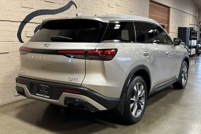 2025 INFINITI QX60 LUXE