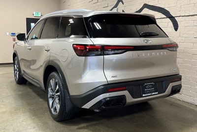 2025 INFINITI QX60 LUXE