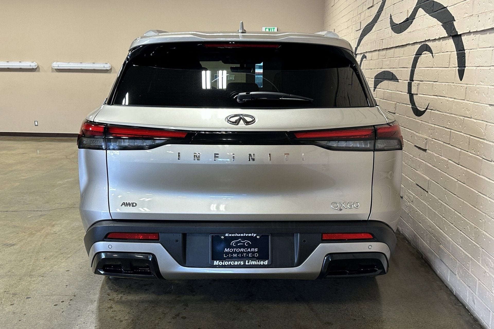 2025 INFINITI QX60 LUXE
