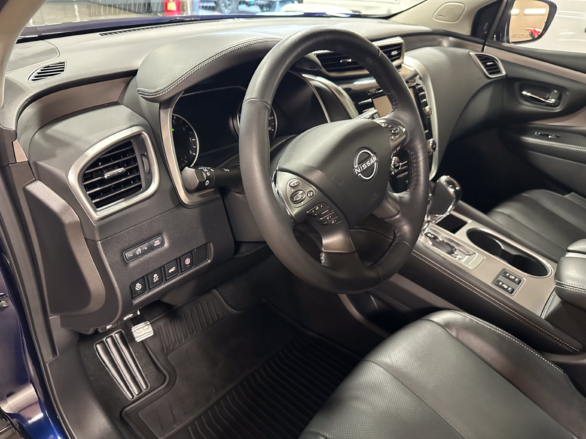 2023 Nissan Murano SL