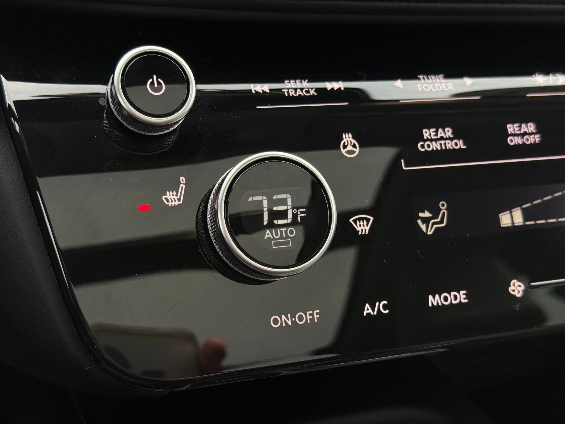 2023 INFINITI QX60 PURE