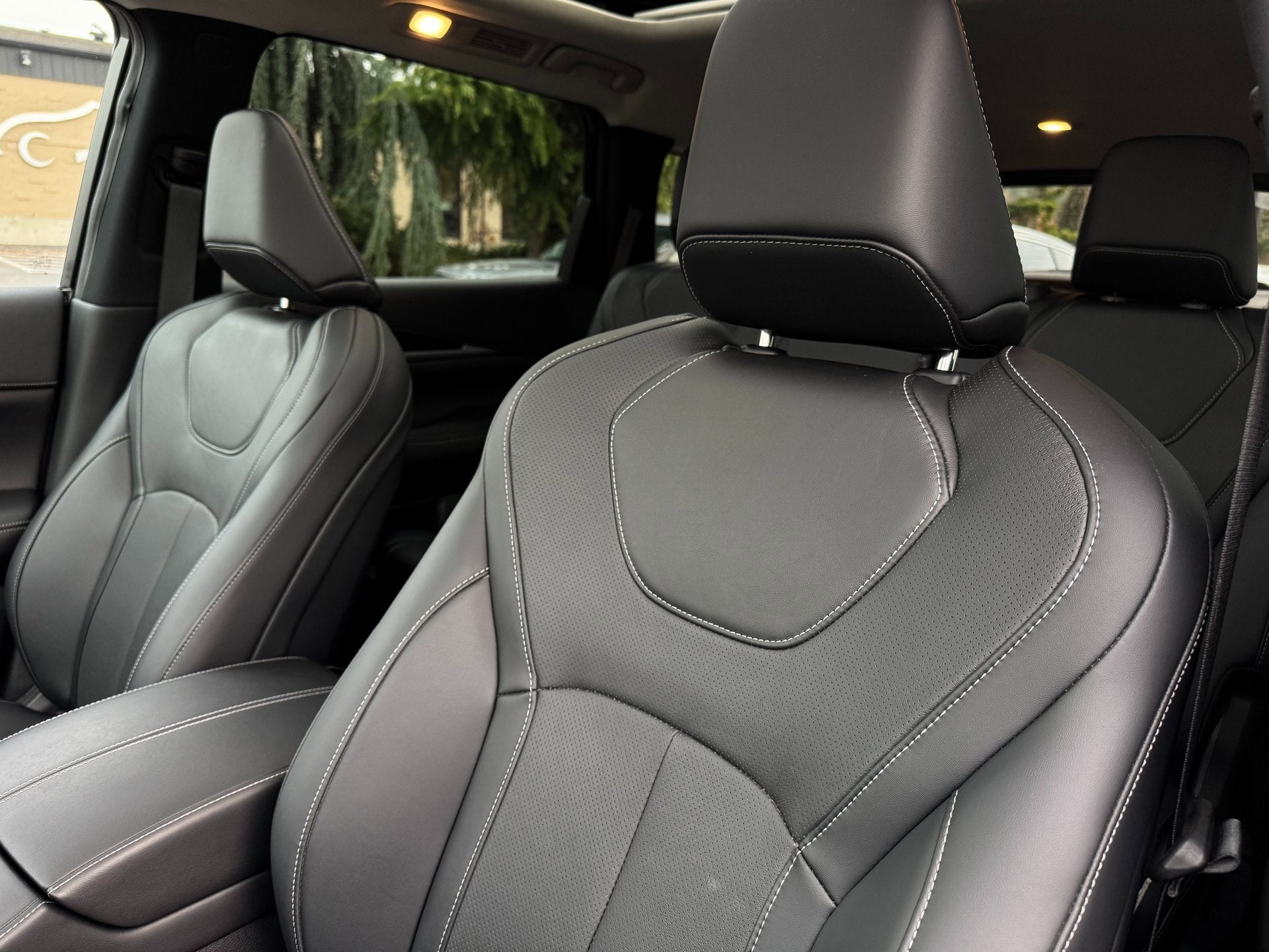 2023 INFINITI QX60 PURE