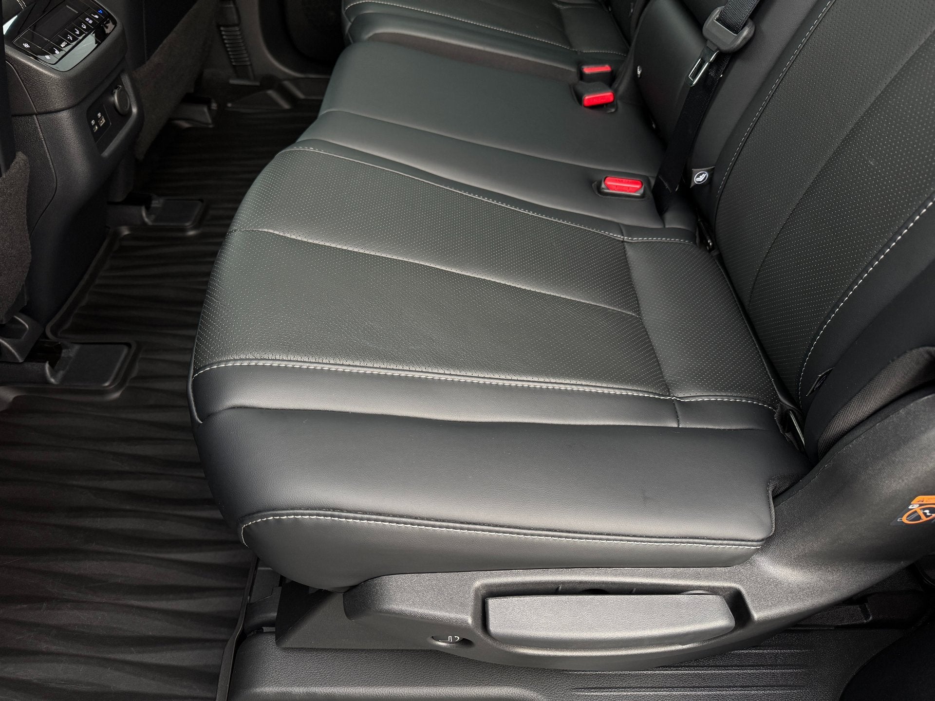 2023 INFINITI QX60 PURE