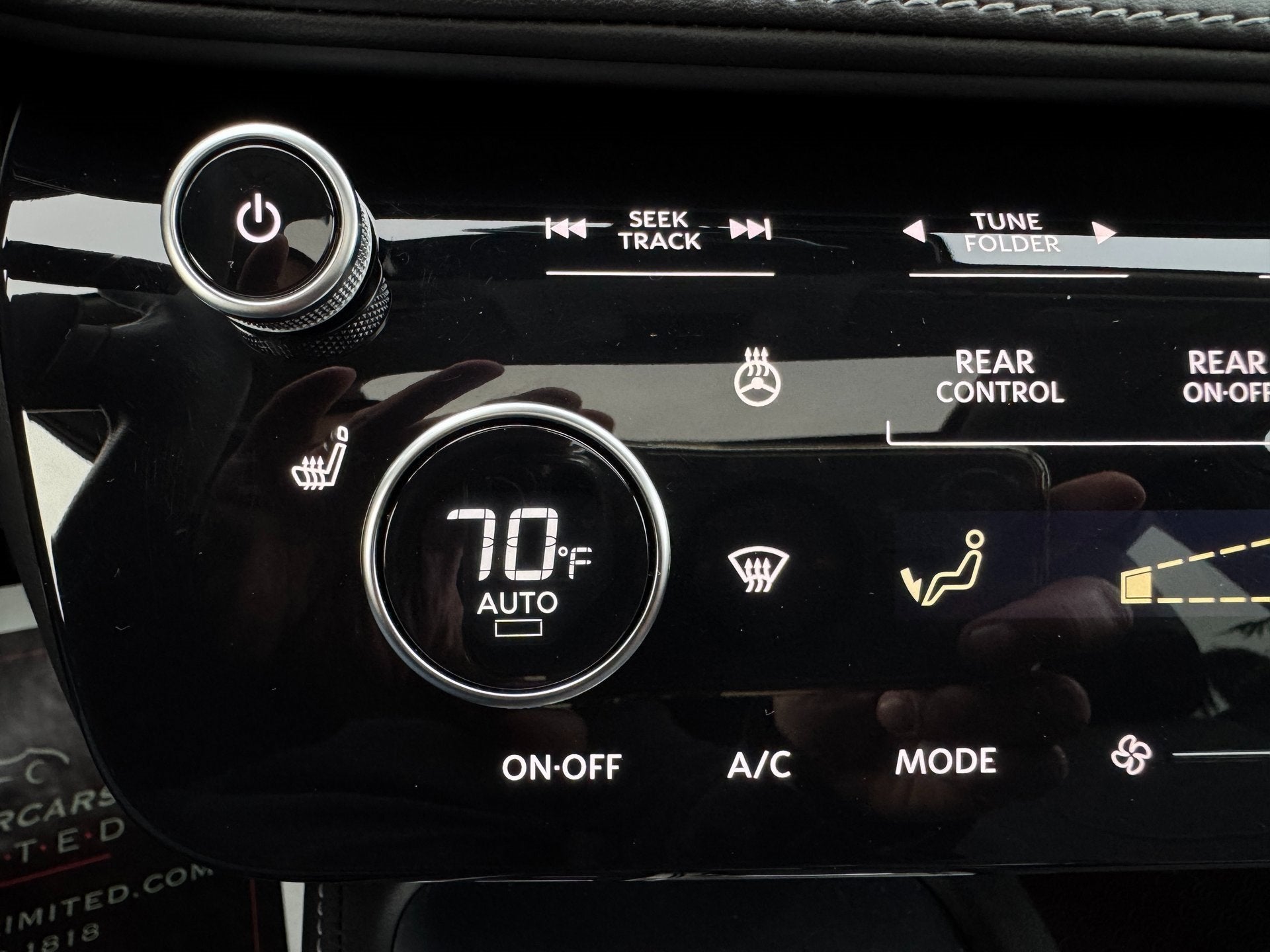 2023 INFINITI QX60 PURE