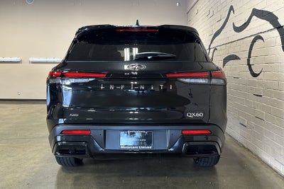 2024 INFINITI QX60 LUXE