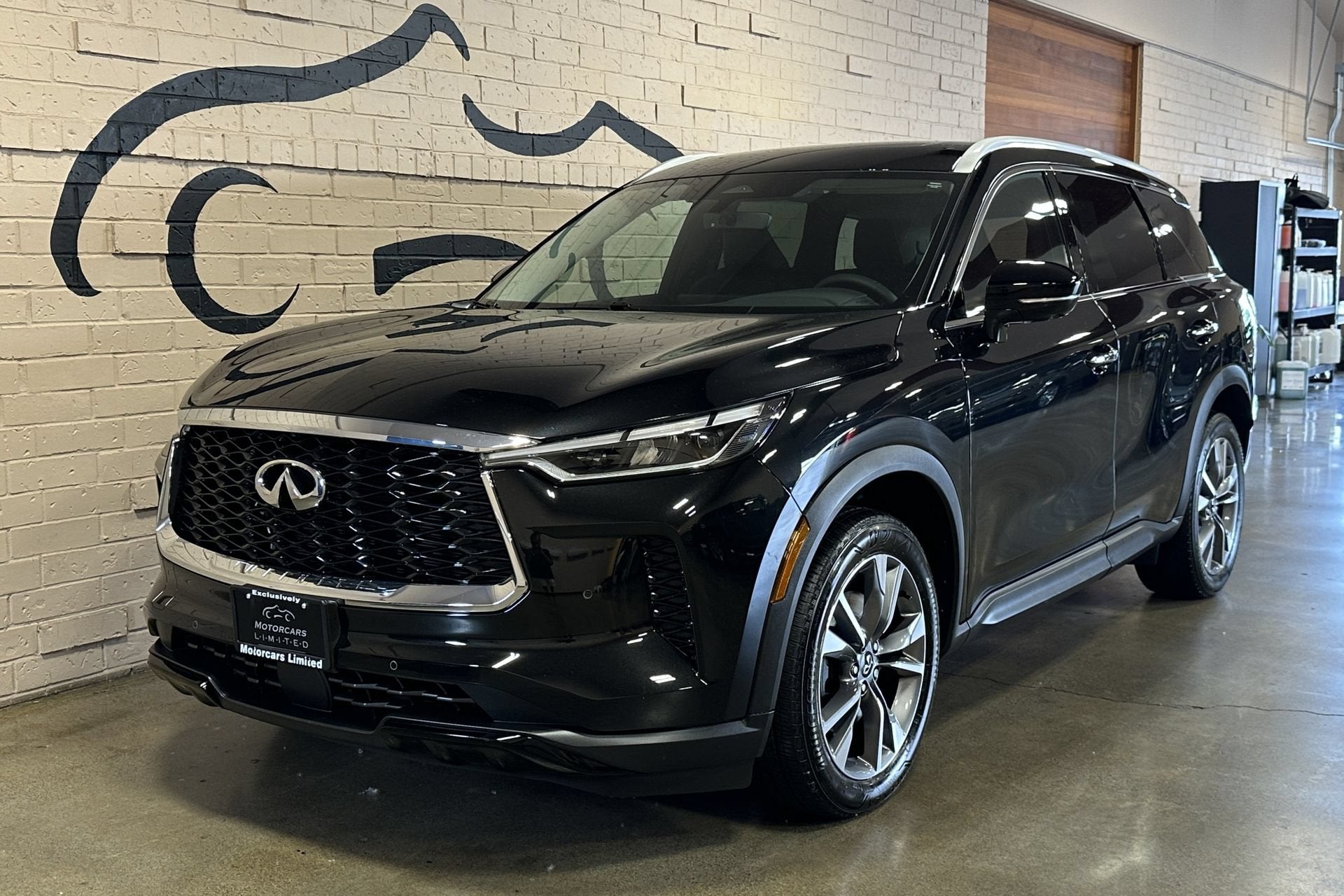 2024 INFINITI QX60 LUXE