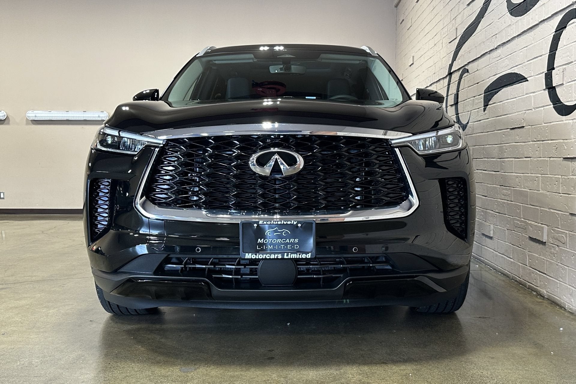 2024 INFINITI QX60 LUXE