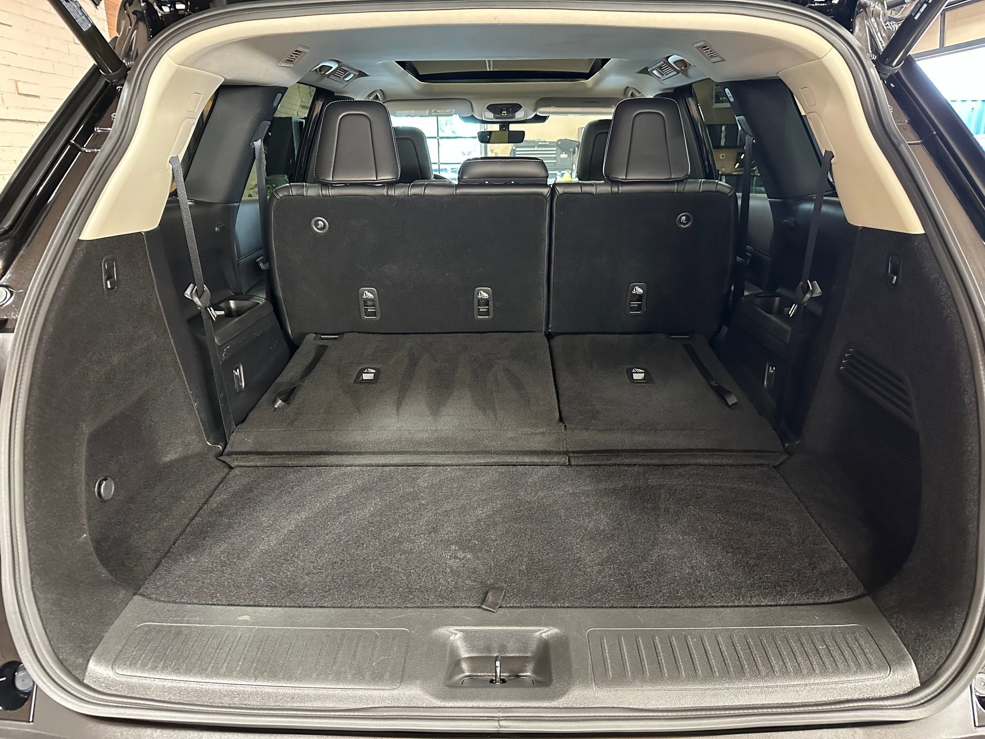 2024 INFINITI QX60 LUXE