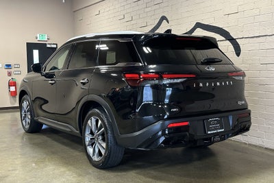 2024 INFINITI QX60 LUXE
