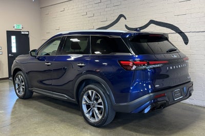 2023 INFINITI QX60 LUXE