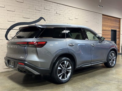 2023 INFINITI QX60 LUXE