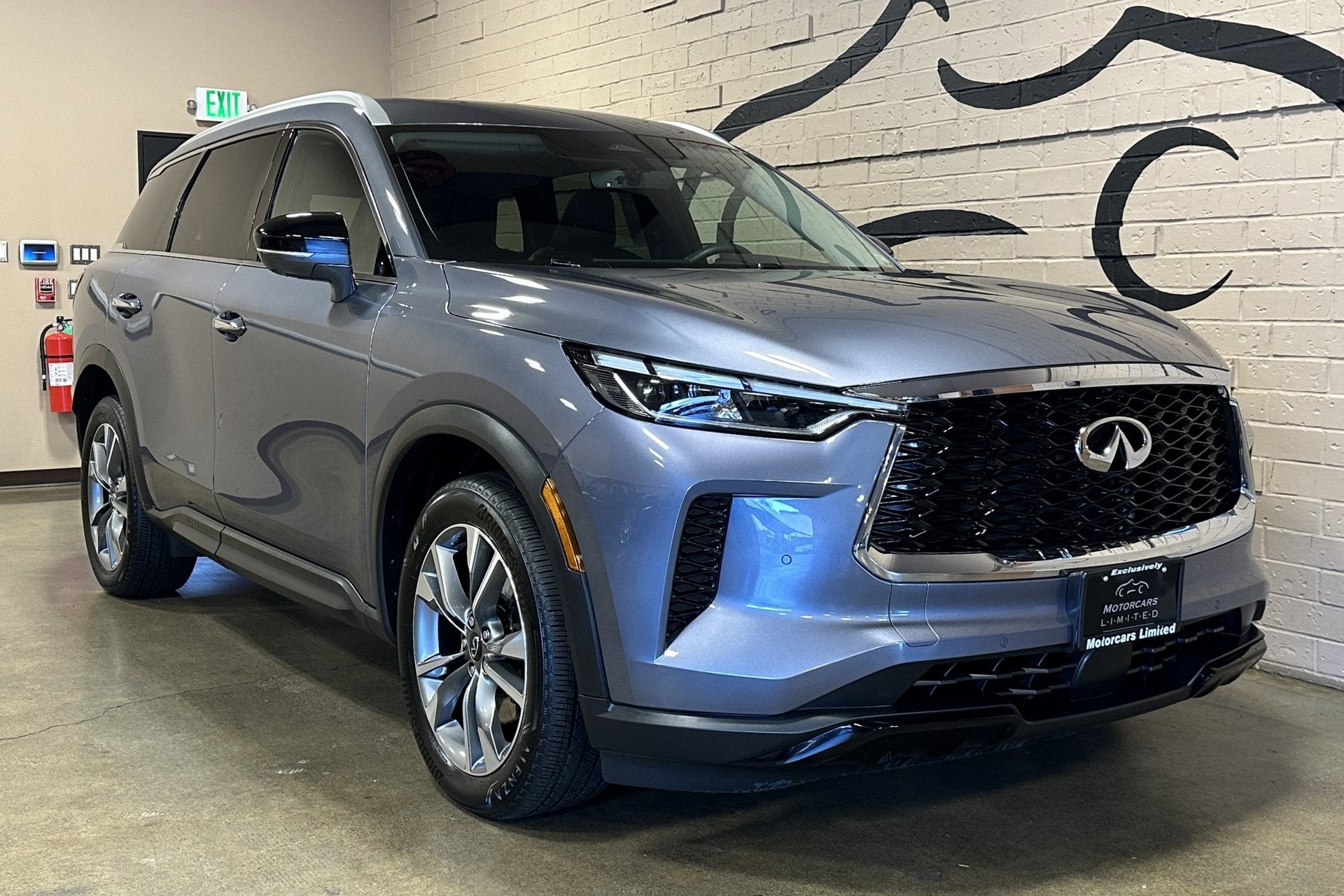 2023 INFINITI QX60 LUXE