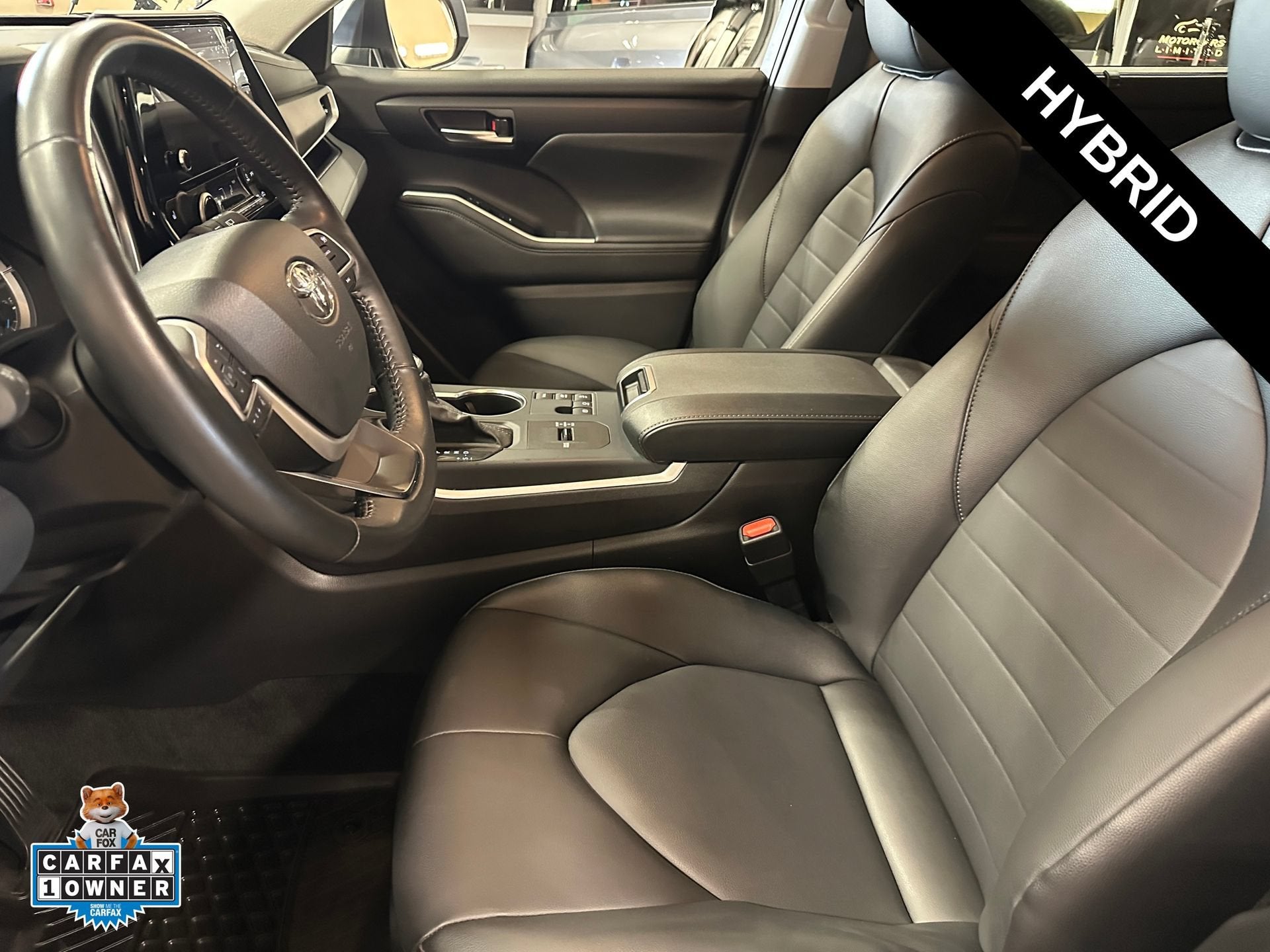 2025 Toyota Highlander Hybrid XLE