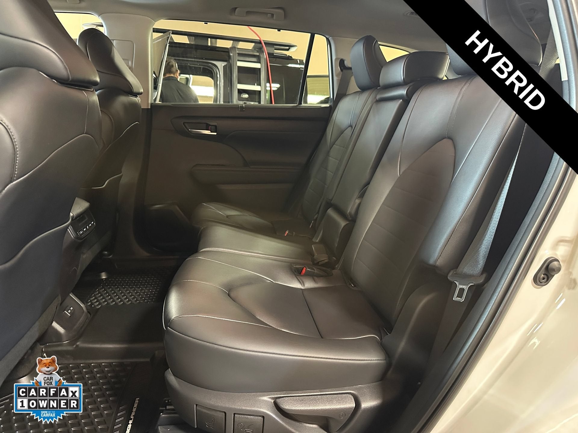 2025 Toyota Highlander Hybrid XLE