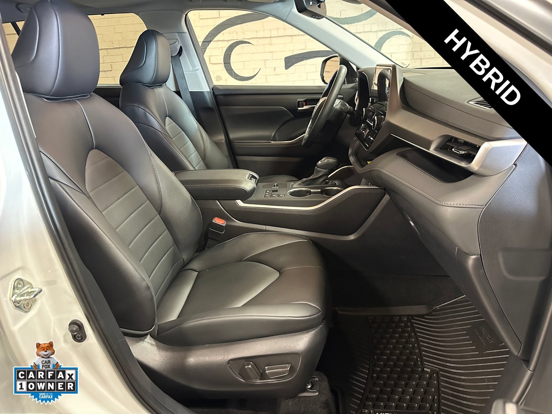 2025 Toyota Highlander Hybrid XLE