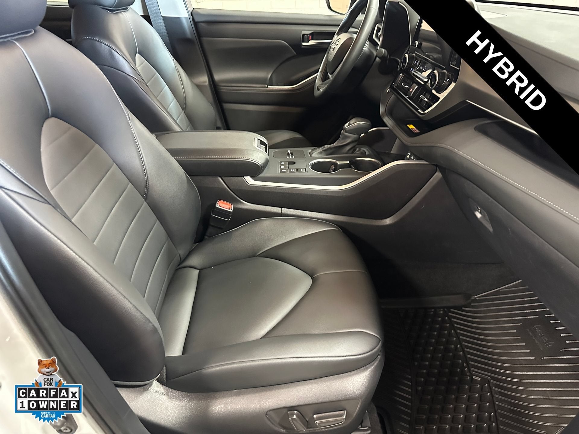 2025 Toyota Highlander Hybrid XLE