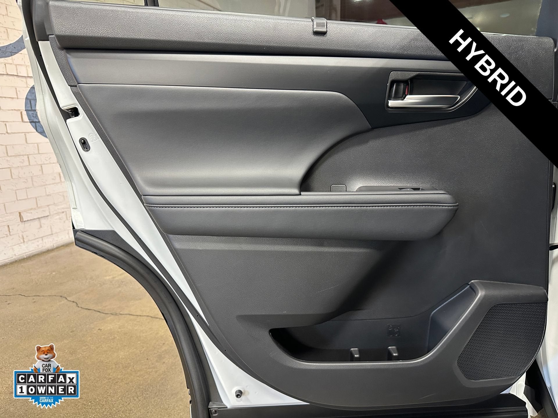 2025 Toyota Highlander Hybrid XLE