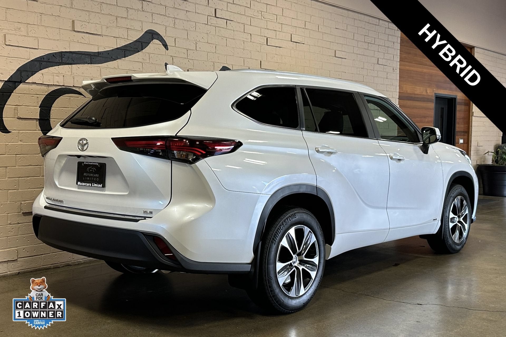 2025 Toyota Highlander Hybrid XLE