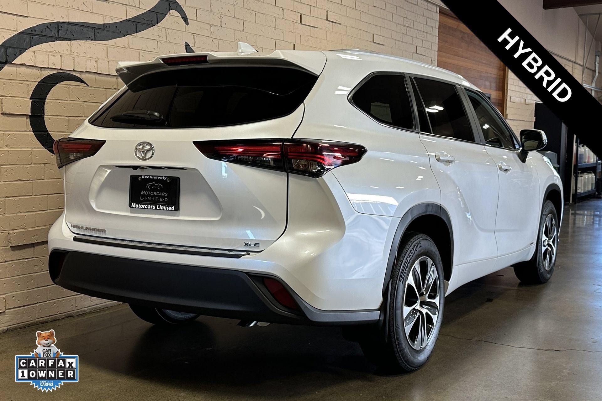2025 Toyota Highlander Hybrid XLE