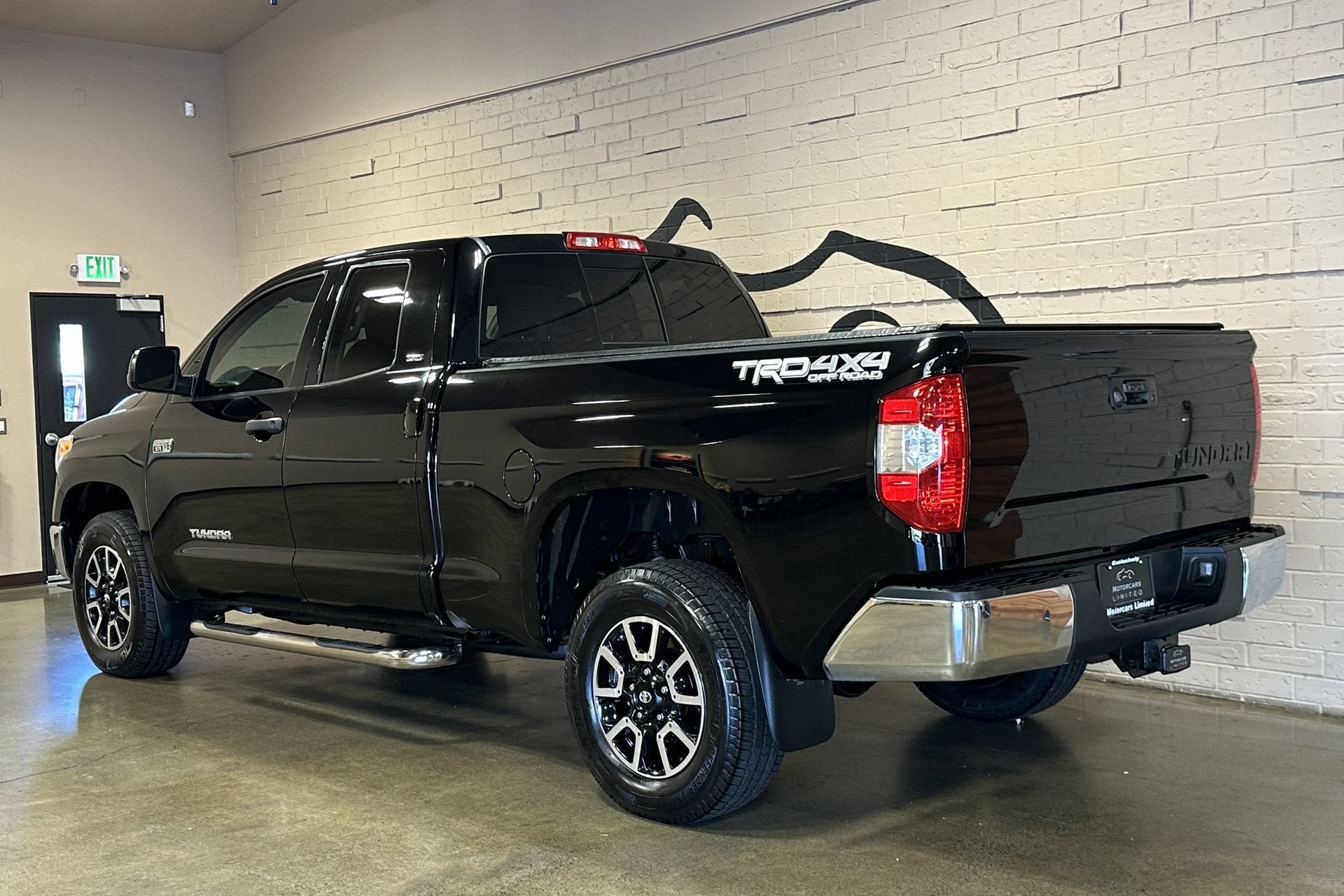 2016 Toyota Tundra SR5