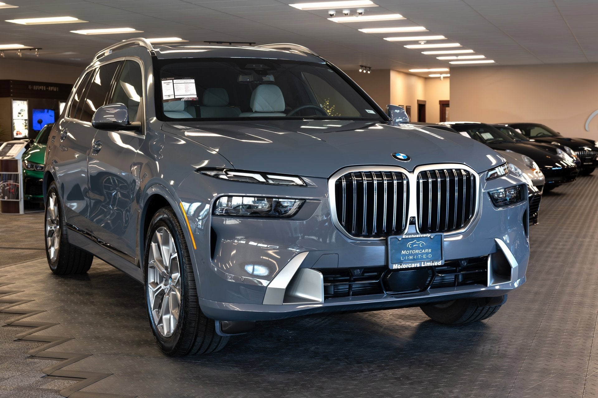 2025 BMW X7 xDrive40i