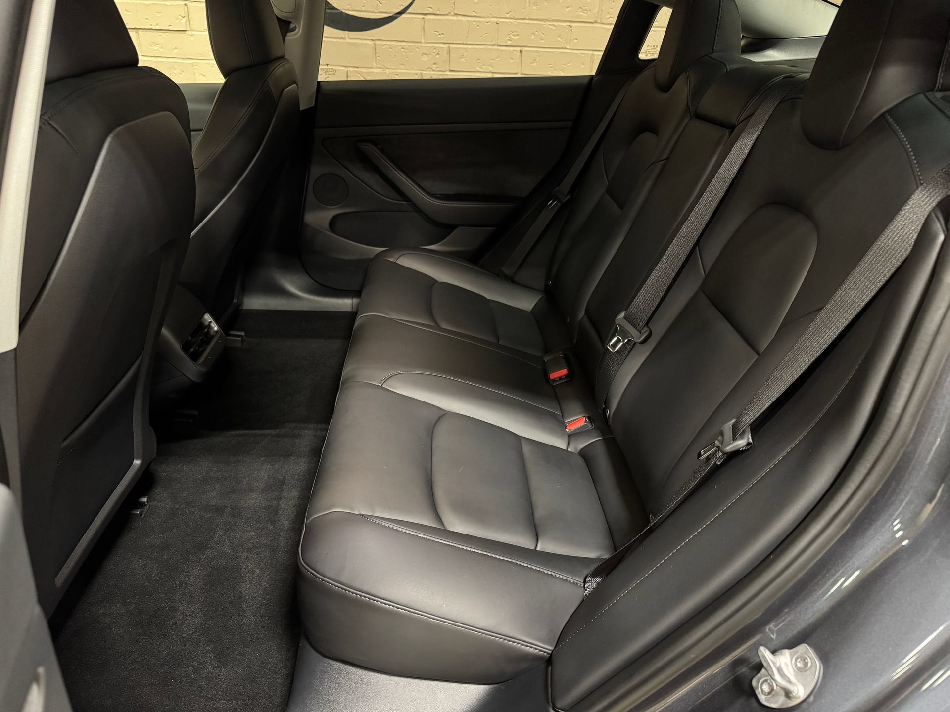2023 Tesla Model 3 RWD