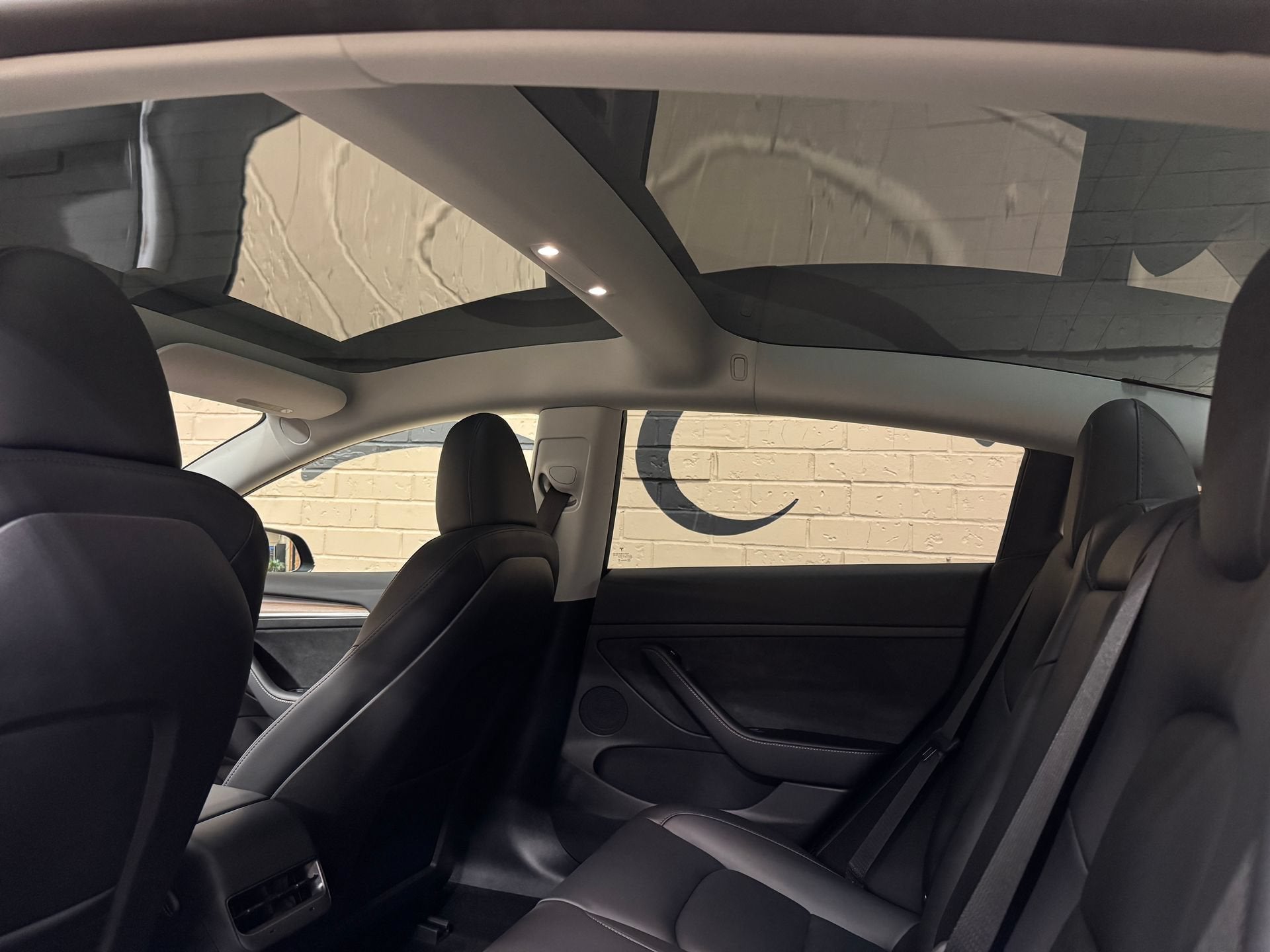 2023 Tesla Model 3 RWD