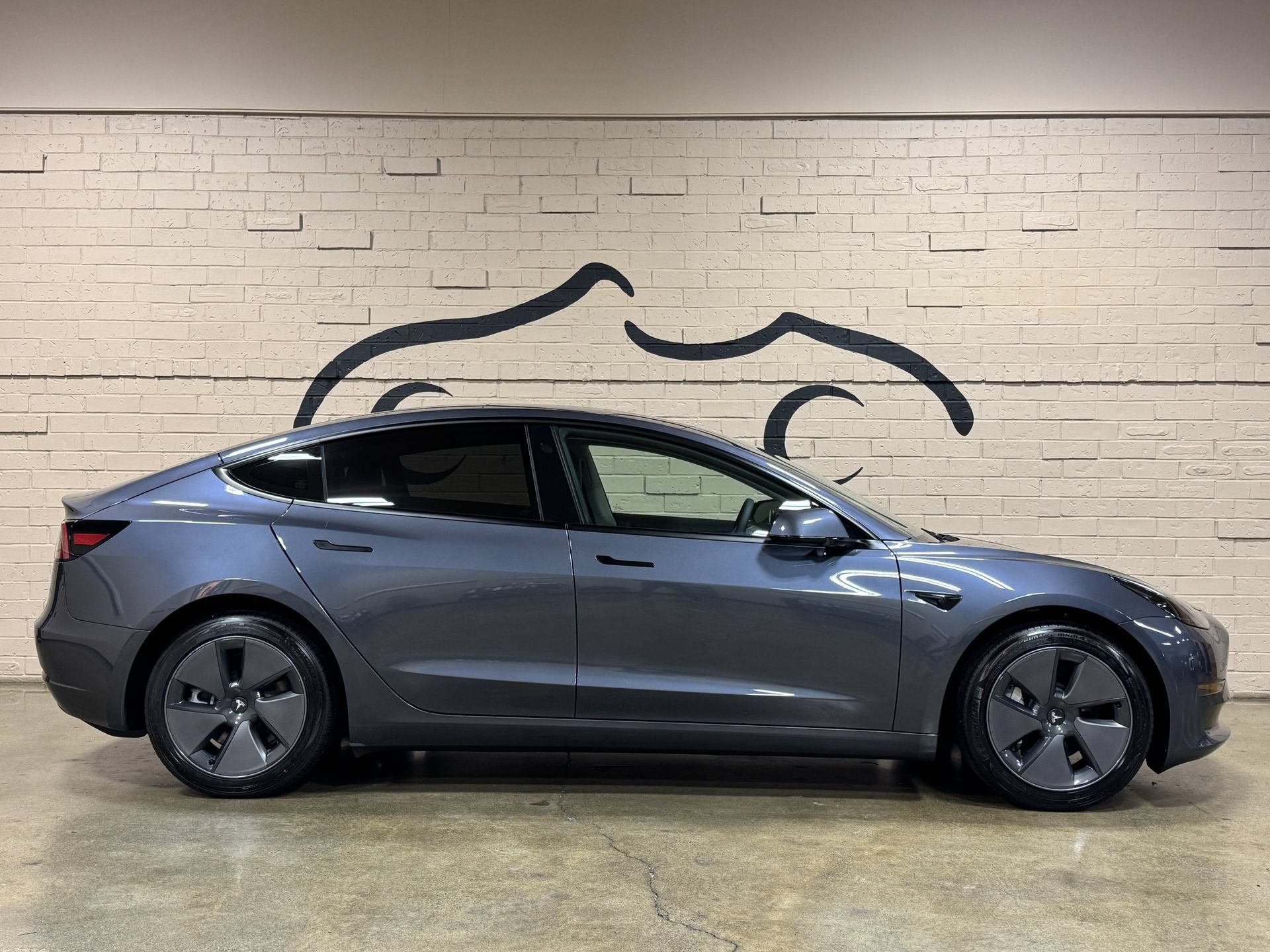 2023 Tesla Model 3 RWD