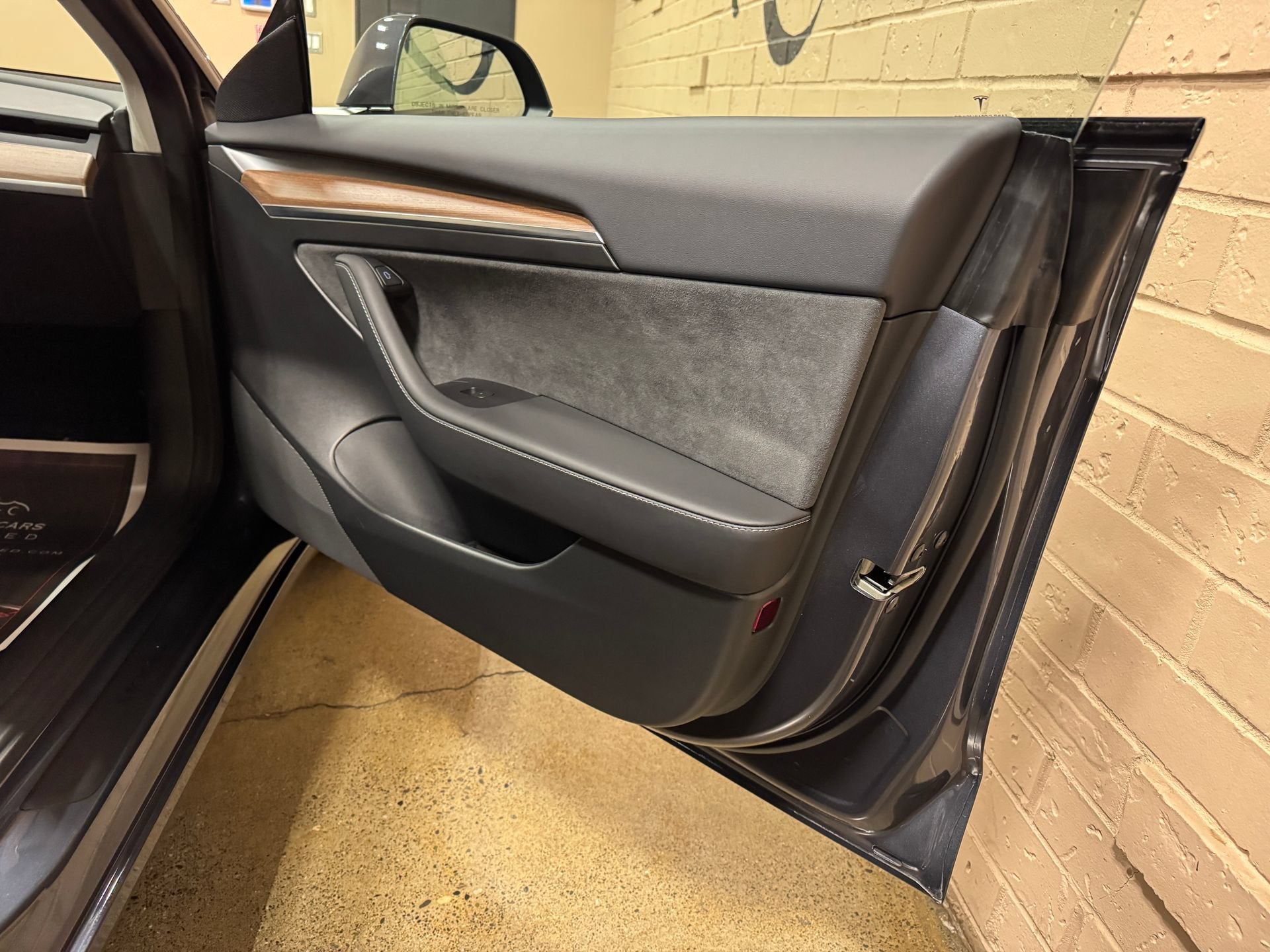 2023 Tesla Model 3 RWD