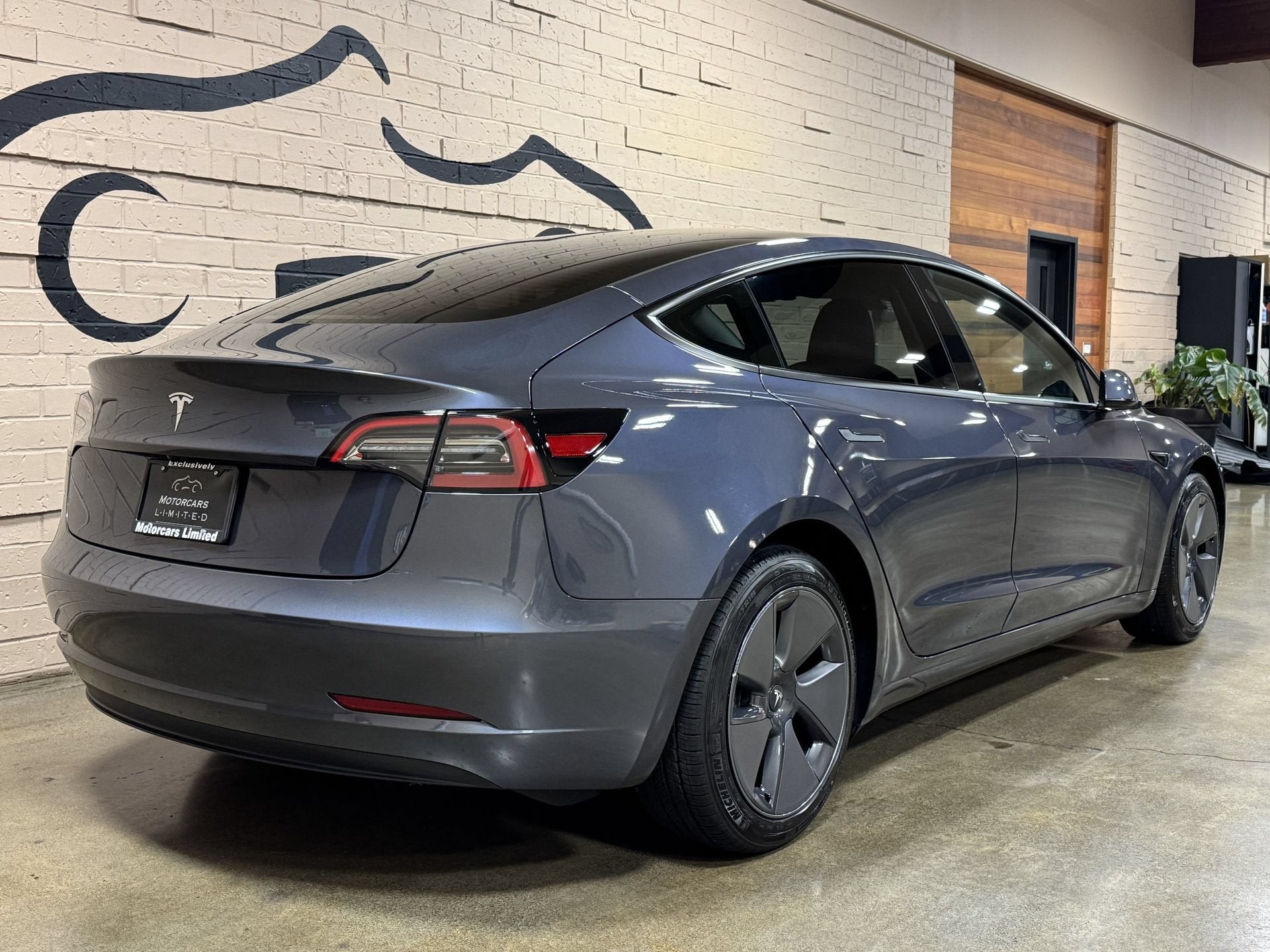 2023 Tesla Model 3 RWD