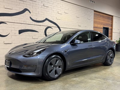 2023 Tesla Model 3 RWD