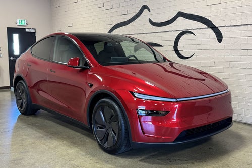 2026 Tesla Model Y Long Range